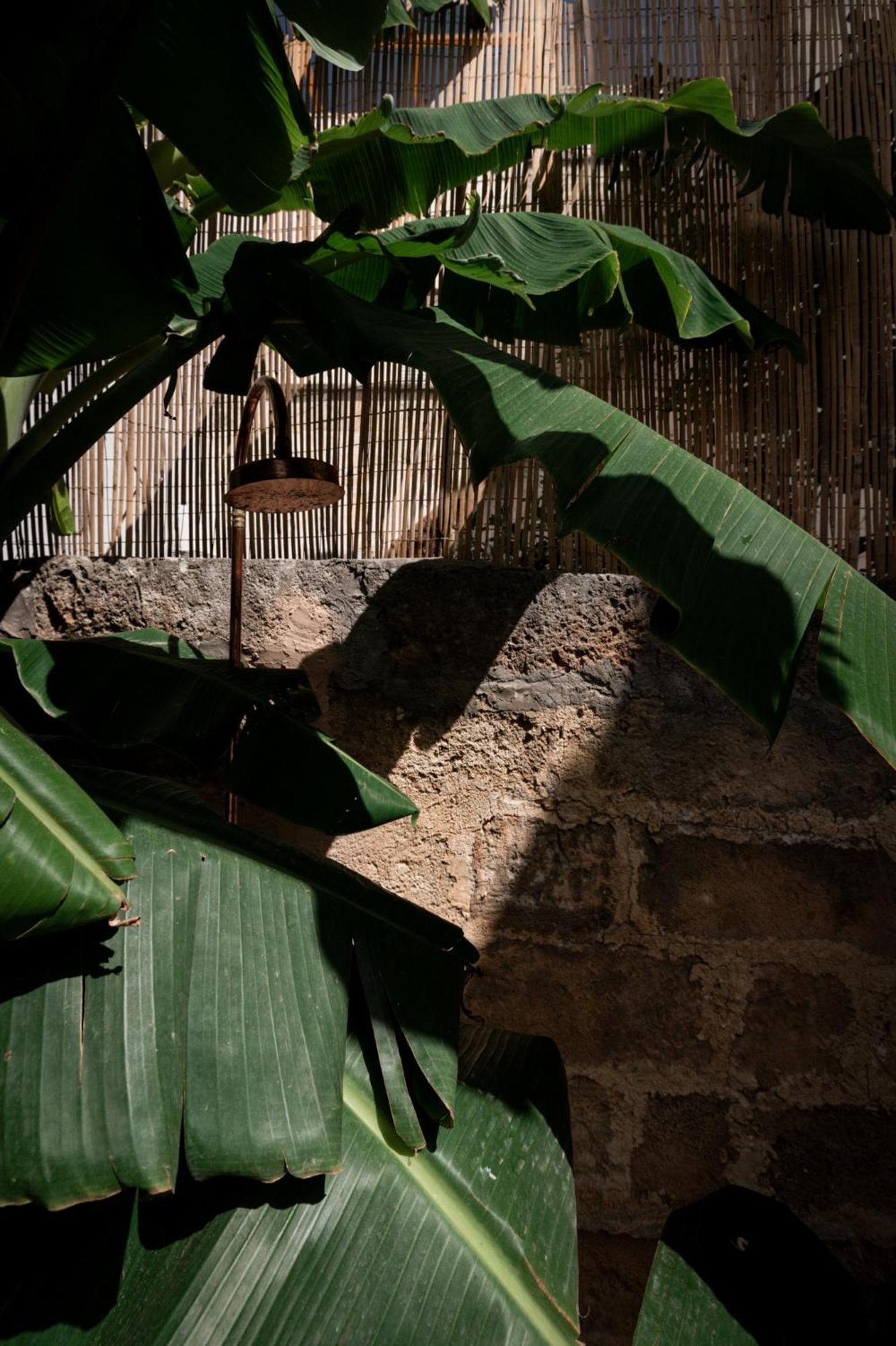 Palazzo Piccinno Parabita Exterior photo